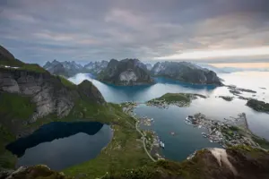 lofoten islands hiking